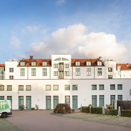 Holiday Inn Duesseldorf Hafen, An Ihg Hotel Bagian luar foto
