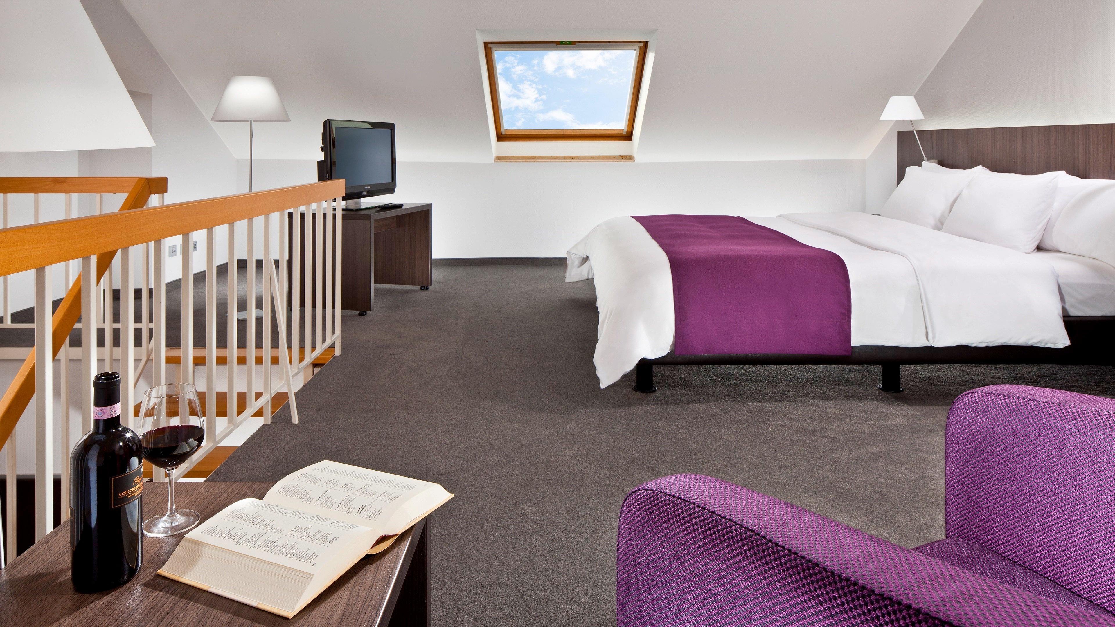 Holiday Inn Duesseldorf Hafen, An Ihg Hotel Bagian luar foto