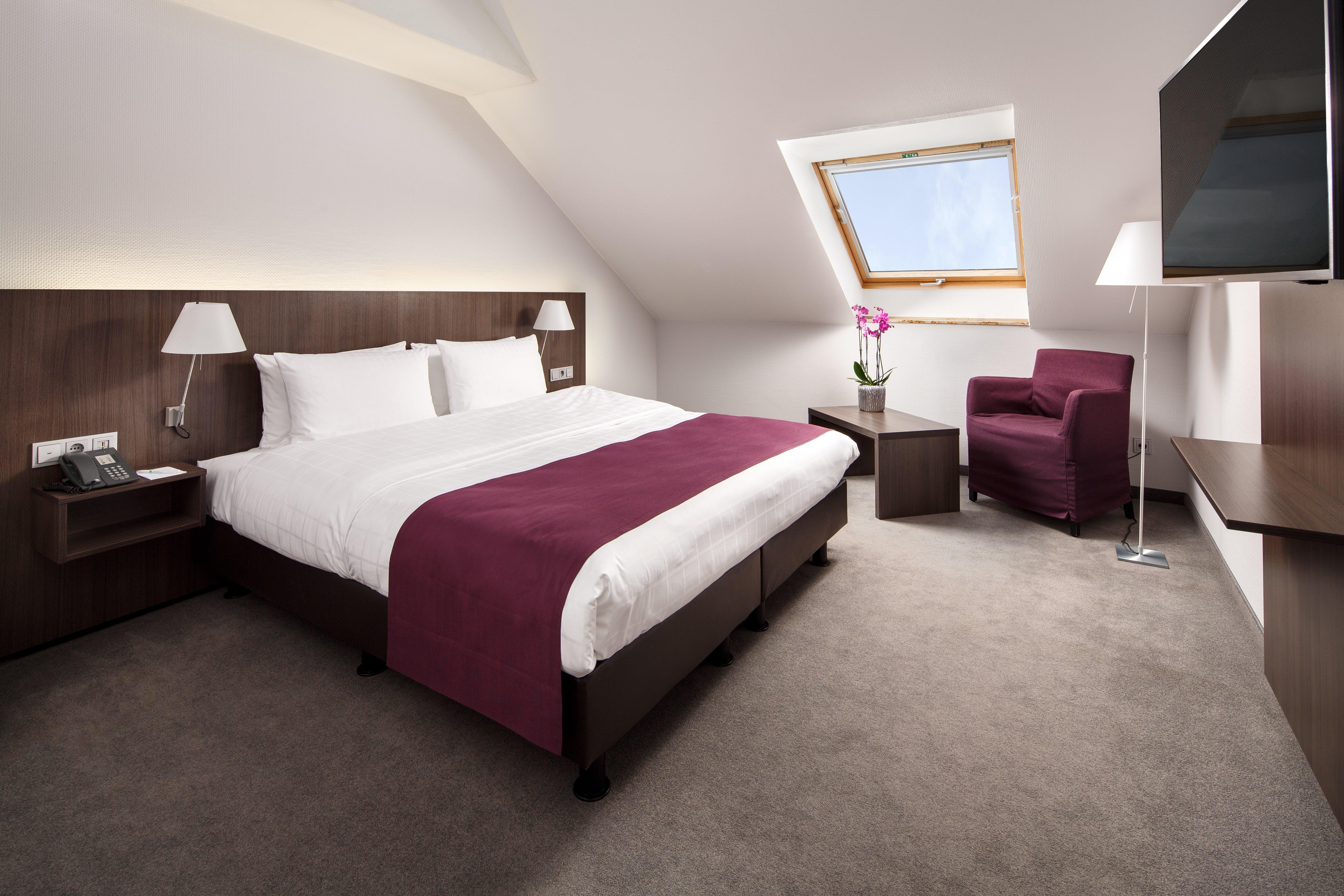 Holiday Inn Duesseldorf Hafen, An Ihg Hotel Bagian luar foto