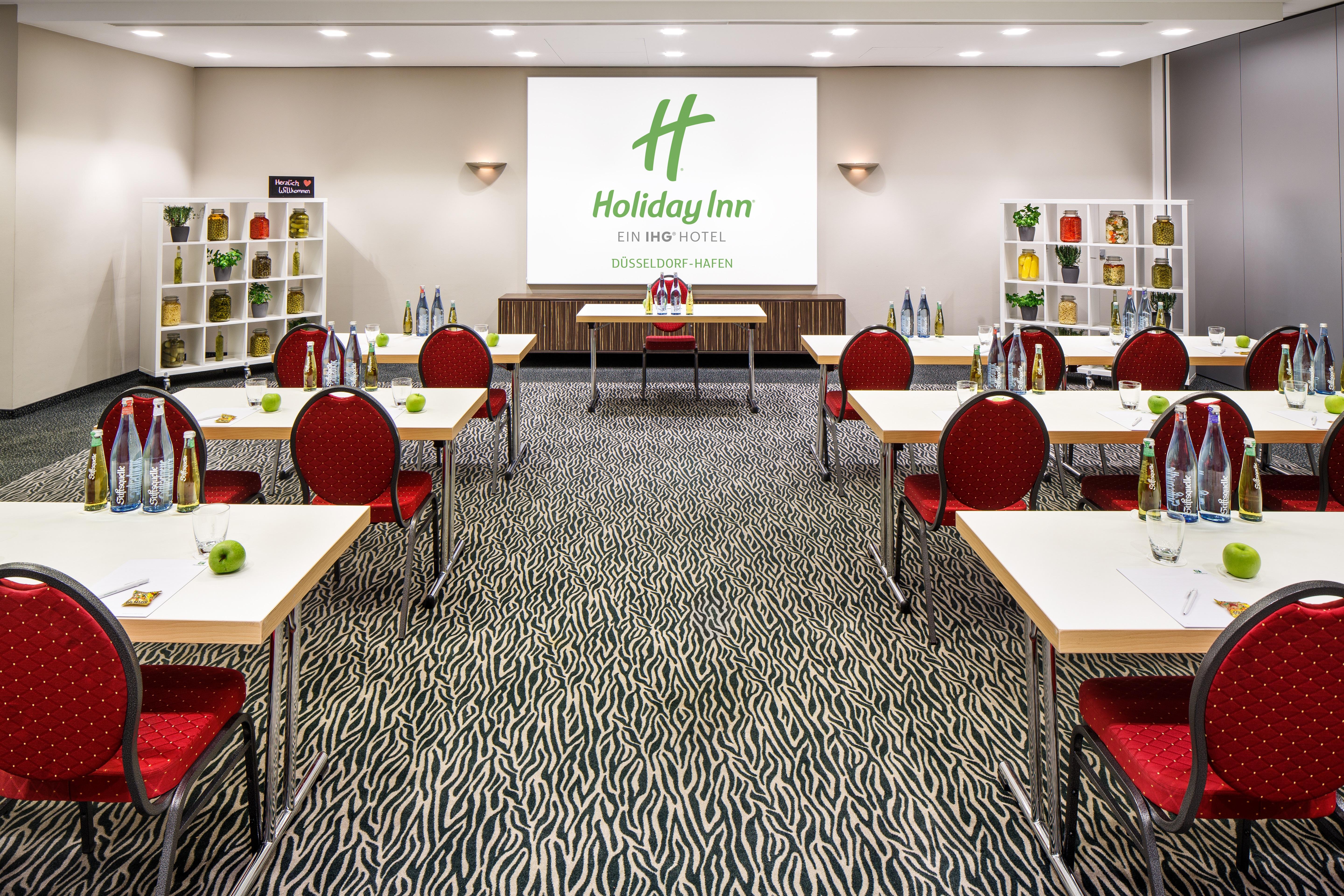 Holiday Inn Duesseldorf Hafen, An Ihg Hotel Bagian luar foto
